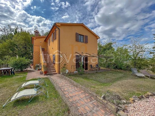 casa indipendente in vendita a Sant'Angelo in Vado