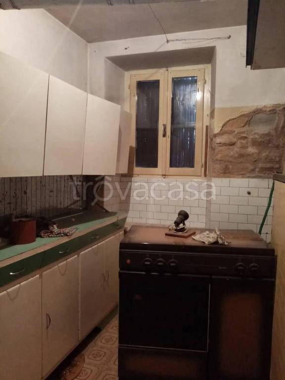 casa indipendente in vendita a Sant'Ippolito