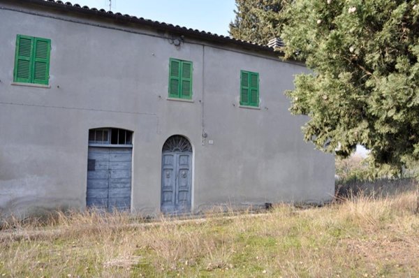 casa indipendente in vendita a Sant'Ippolito