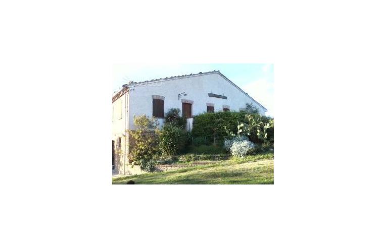 casa indipendente in vendita a Sant'Ippolito