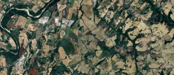 terreno edificabile in vendita a Sant'Ippolito