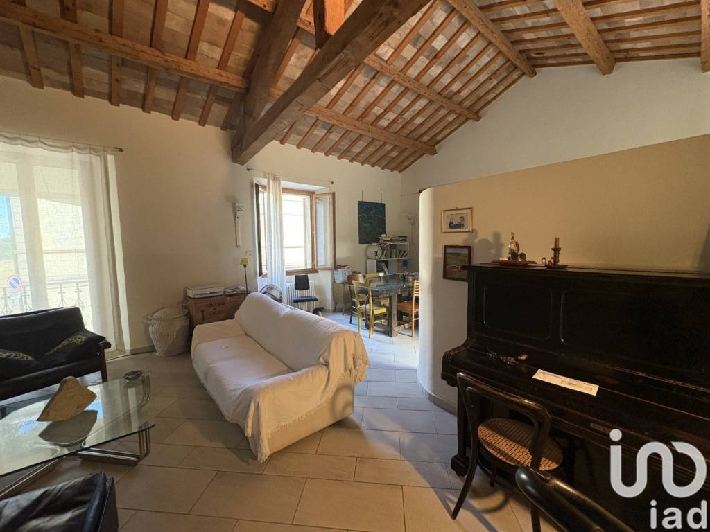 appartamento in vendita a Sant'Ippolito