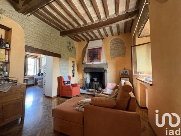 casa indipendente in vendita a Sant'Ippolito