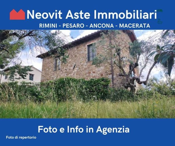 quadrivano in vendita a Sant'Ippolito