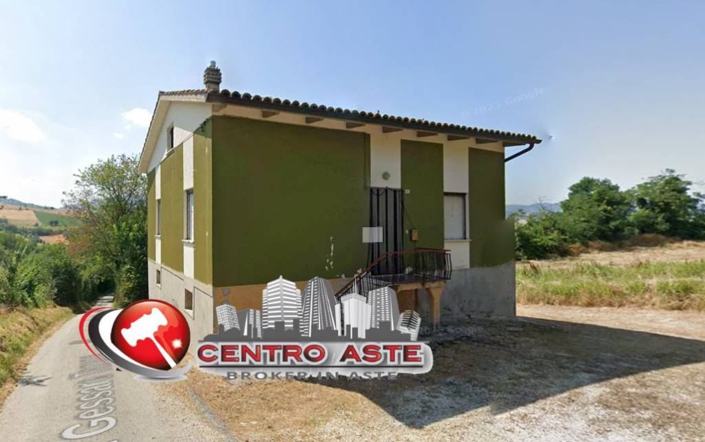 casa indipendente in vendita a Sant'Ippolito