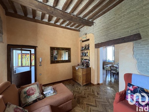 casa indipendente in vendita a Sant'Ippolito