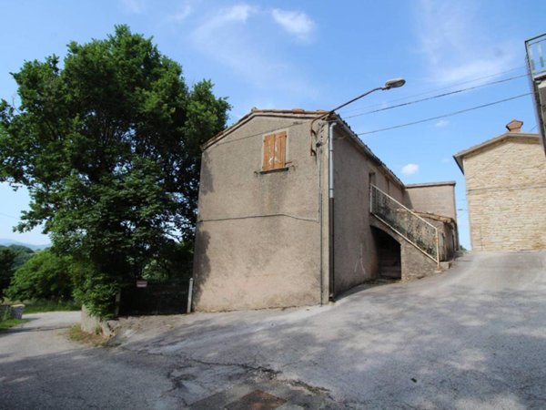 appartamento in vendita a Serra Sant'Abbondio
