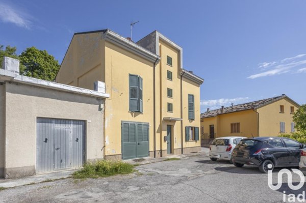 appartamento in vendita a Serra Sant'Abbondio