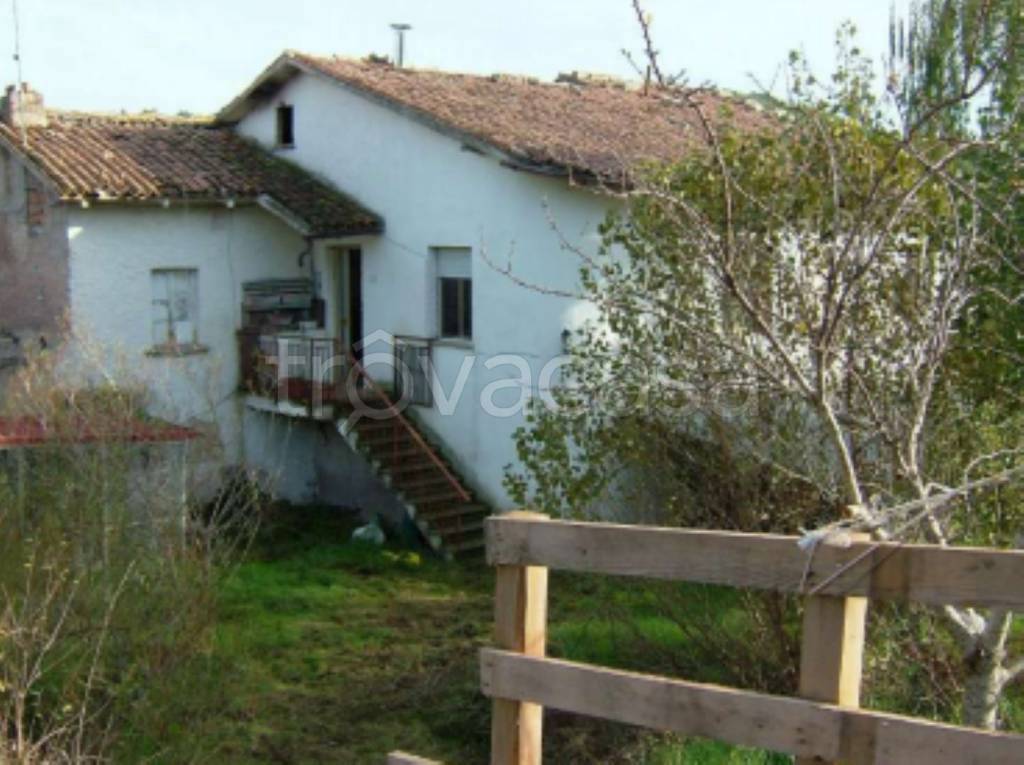 appartamento in vendita a Serra Sant'Abbondio in zona Poggetto