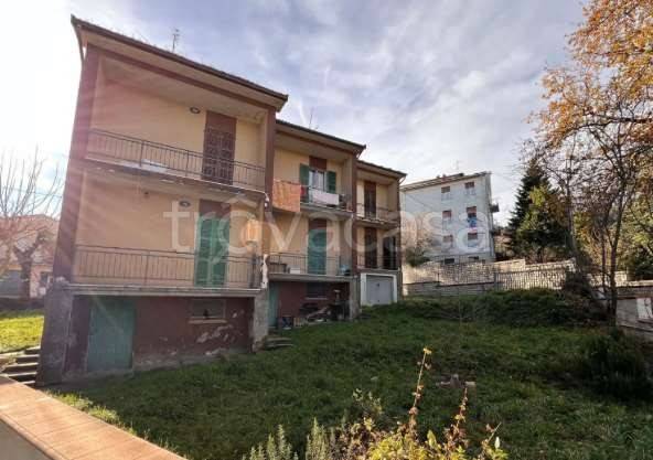 casa indipendente in vendita a Serra Sant'Abbondio