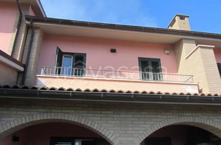 appartamento in vendita a Serra Sant'Abbondio