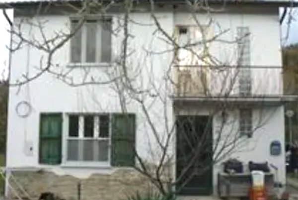 casa indipendente in vendita a Tavoleto