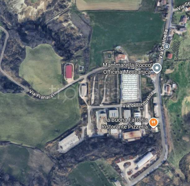 casa indipendente in vendita a Tavoleto