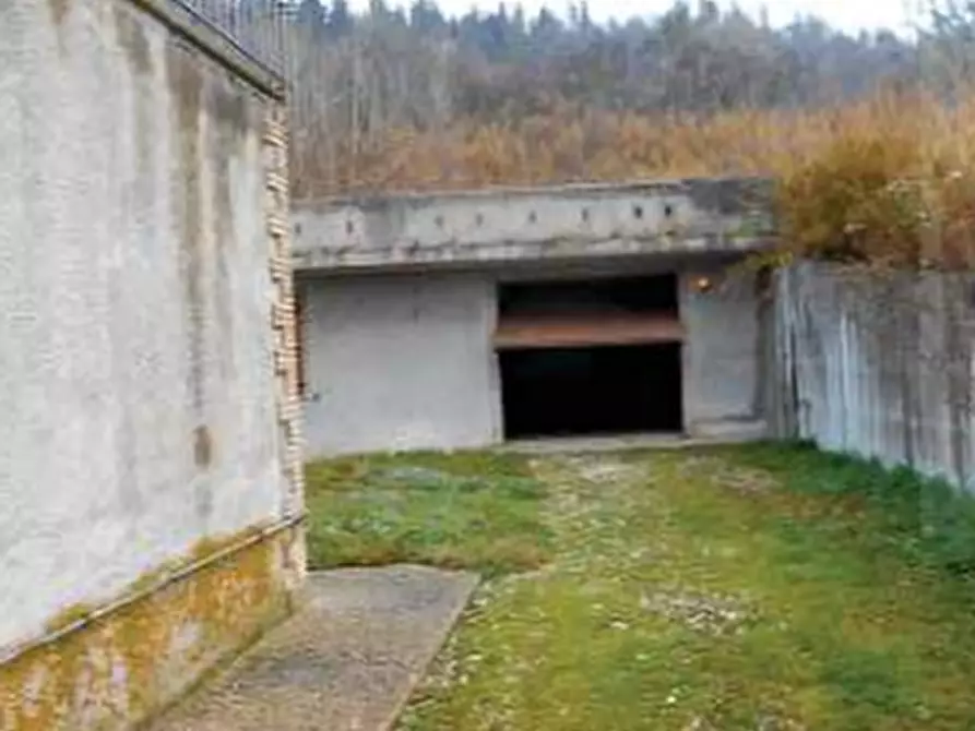 locale di sgombero in vendita a Tavoleto