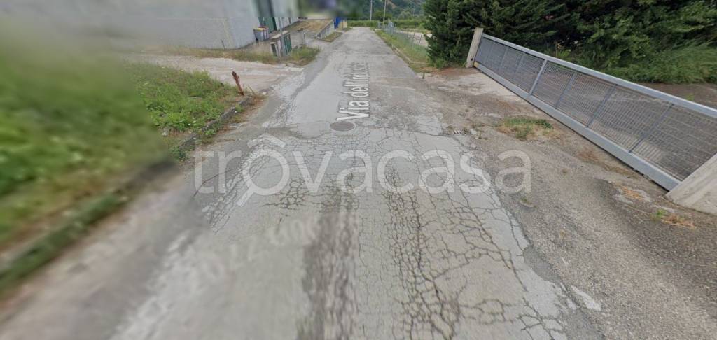 casa indipendente in vendita a Tavoleto