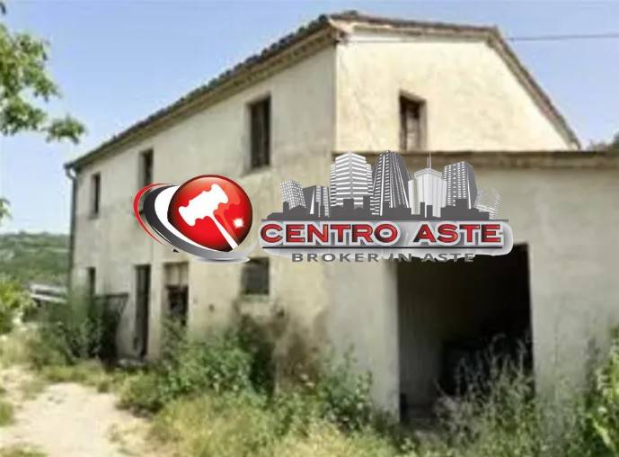 casa indipendente in vendita a Tavoleto