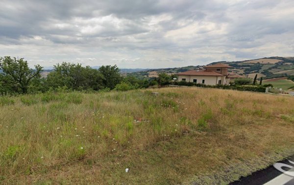 casa indipendente in vendita a Tavoleto