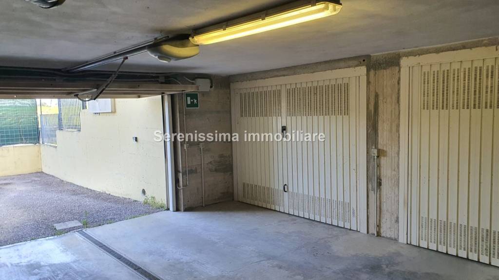 locale di sgombero in vendita a Tavullia