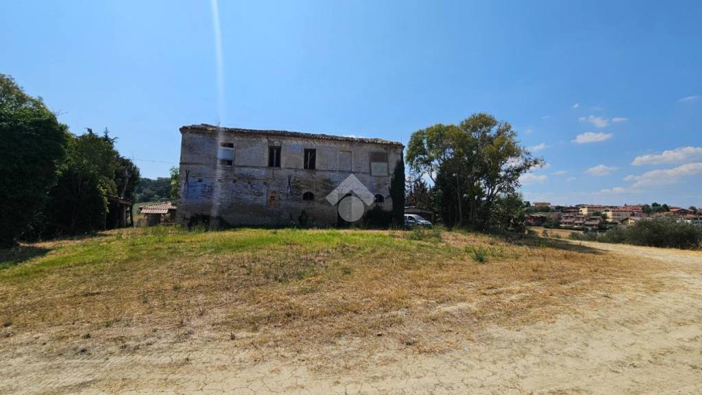 casa indipendente in vendita a Tavullia