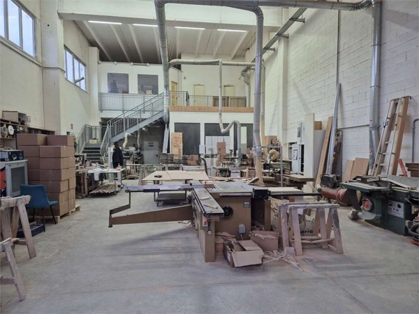 ufficio in vendita a Tavullia