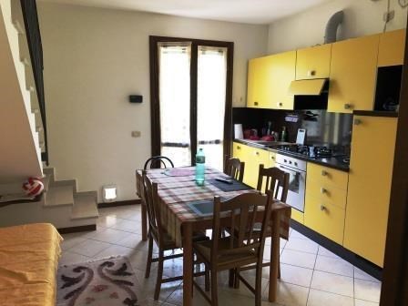 appartamento in vendita a Tavullia in zona Case Bernardi