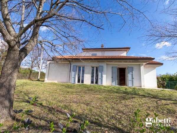 casa indipendente in vendita a Tavullia in zona Picciano