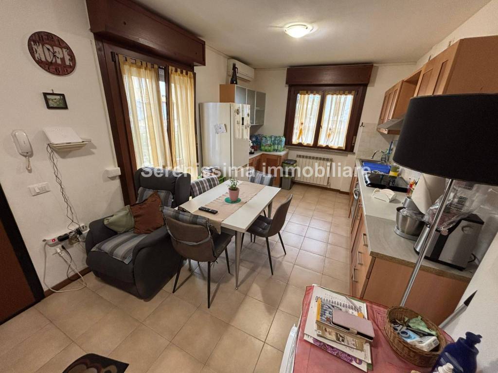 appartamento in vendita a Tavullia in zona Case Bernardi