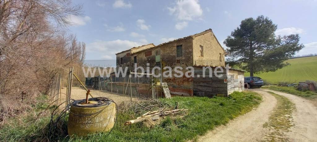 casa indipendente in vendita a Tavullia