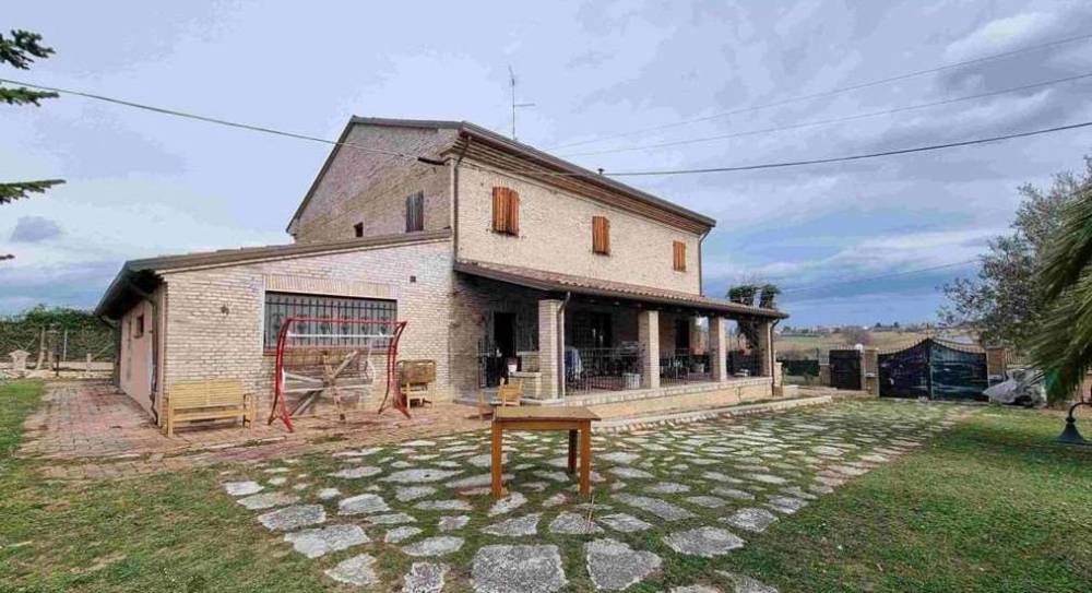 casa indipendente in vendita a Tavullia
