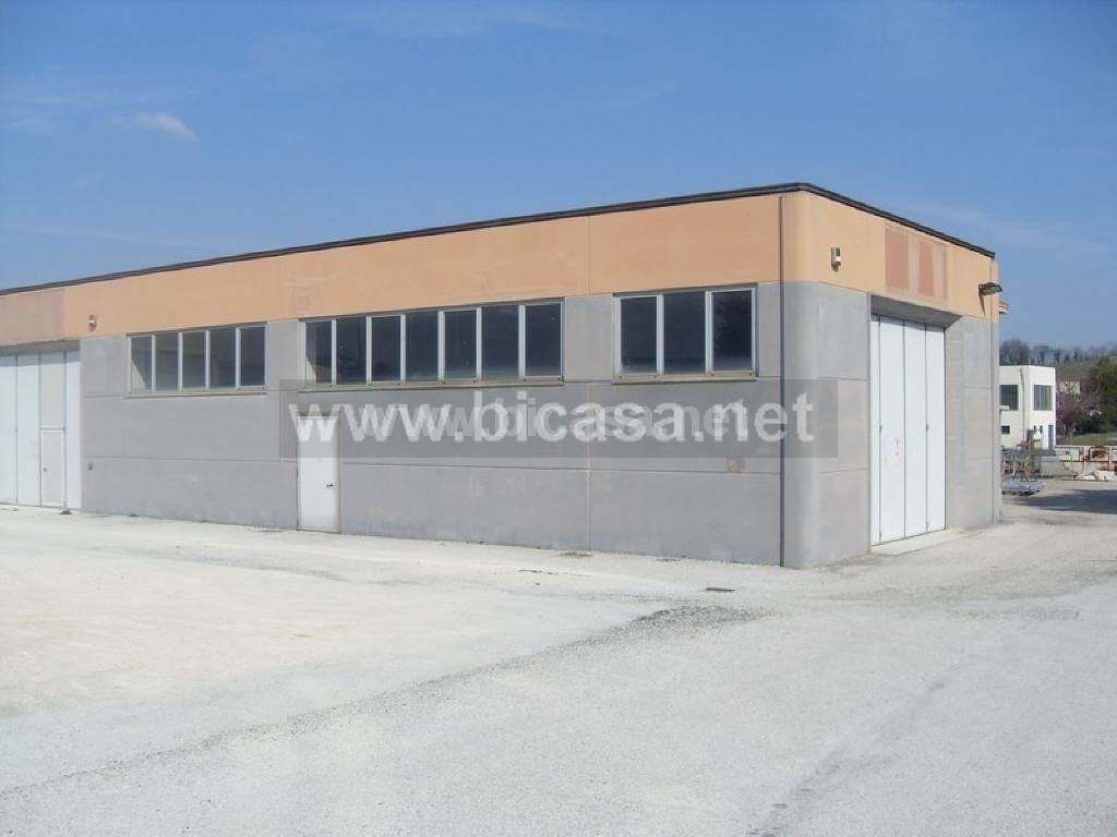 appartamento in vendita a Tavullia in zona Pirano
