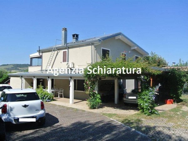 casa indipendente in vendita a Tavullia in zona Babbucce