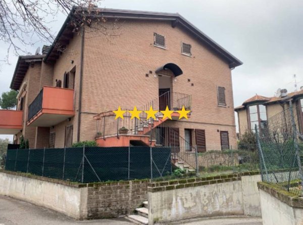 appartamento in vendita a Tavullia in zona Monteluro