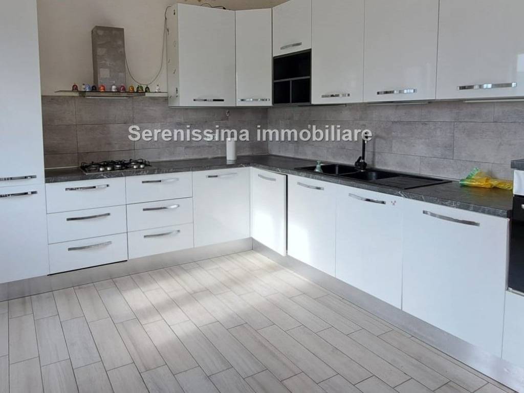 appartamento in vendita a Tavullia in zona Case Bernardi