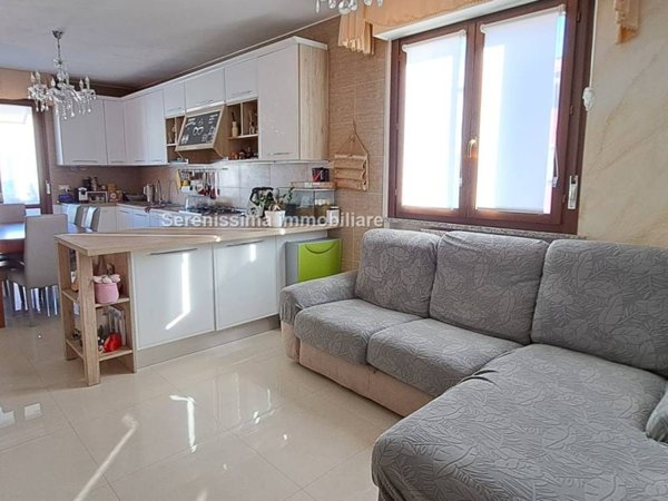 appartamento in vendita a Tavullia in zona Padiglione