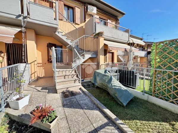 appartamento in vendita a Tavullia in zona Padiglione