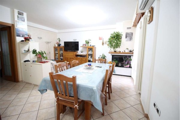 appartamento in vendita a Tavullia in zona Padiglione