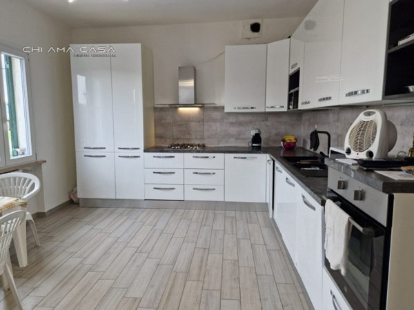 appartamento in vendita a Tavullia in zona Case Bernardi