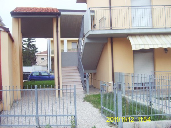 appartamento in vendita a Tavullia in zona Padiglione