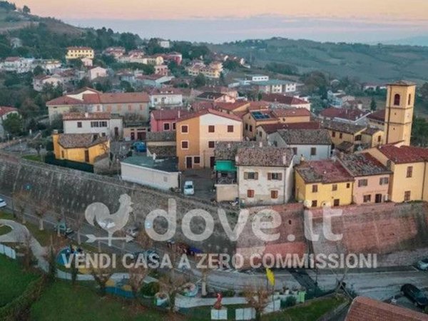 casa indipendente in vendita a Tavullia