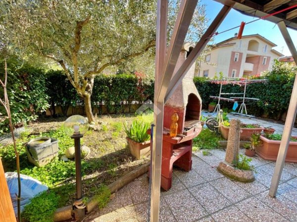 appartamento in vendita a Tavullia in zona Padiglione