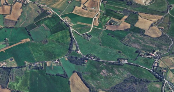 locale di sgombero in vendita a Tavullia in zona Babbucce