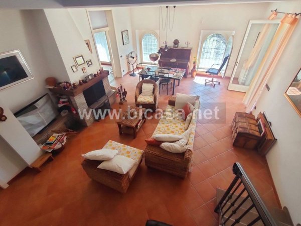 casa indipendente in vendita a Tavullia in zona Monteluro