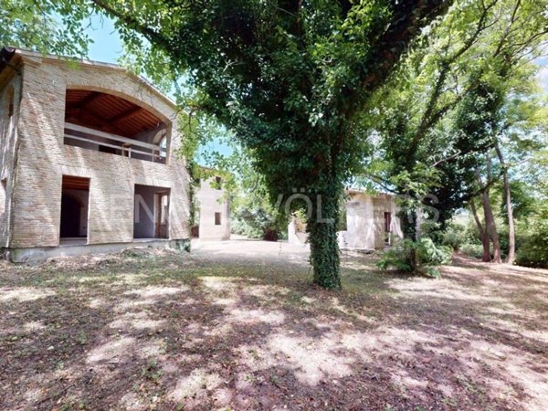 casa indipendente in vendita a Tavullia