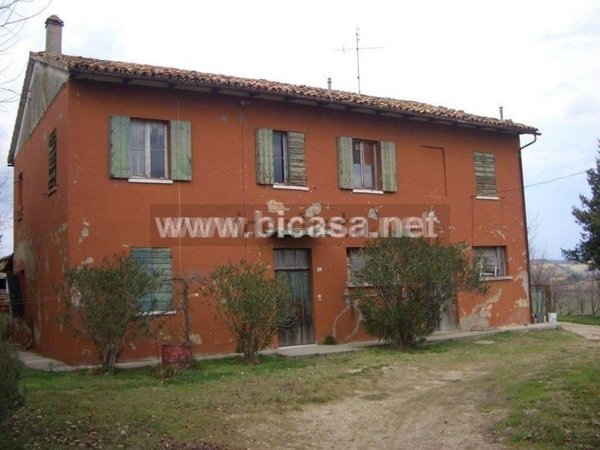 casa indipendente in vendita a Tavullia in zona San Germano