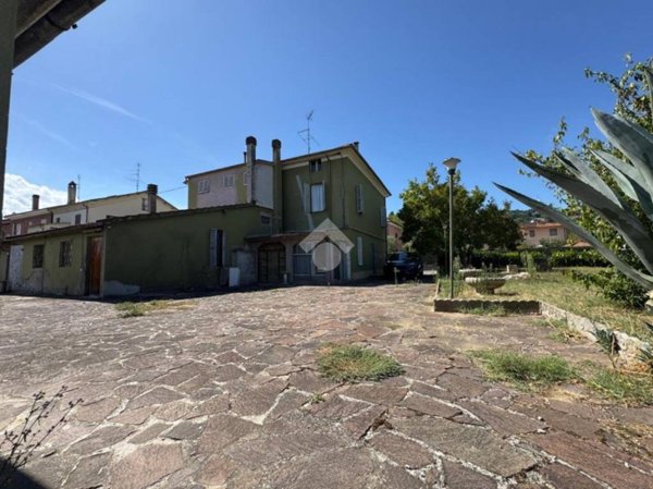 casa indipendente in vendita a Tavullia in zona Case Bernardi