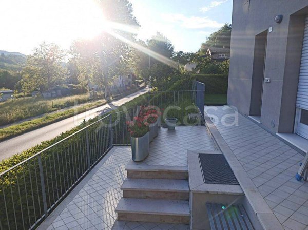 casa indipendente in vendita ad Urbania