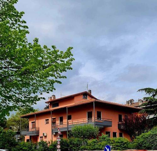 casa indipendente in vendita ad Urbania