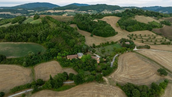 casa indipendente in vendita ad Urbania