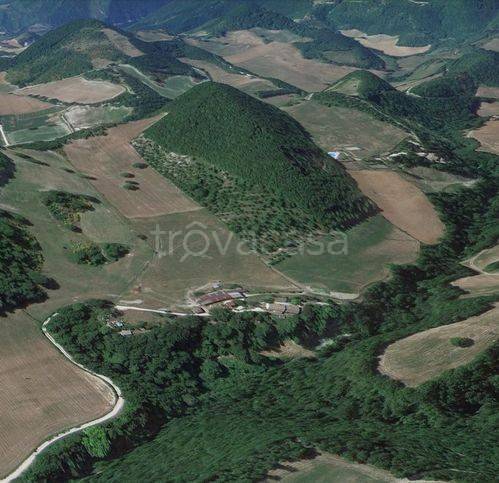 casa indipendente in vendita ad Urbania