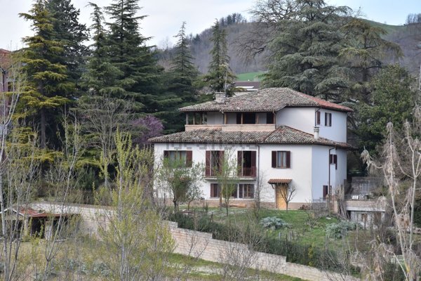 casa indipendente in vendita ad Urbania